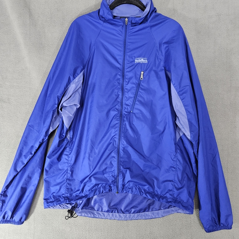 Patagonia Royal Blue Windbreaker Jacket with Light Blue Panels
